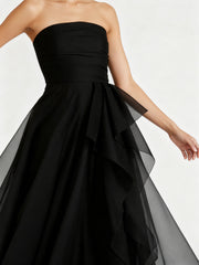 Elegant Strapless Organza Evening Gown